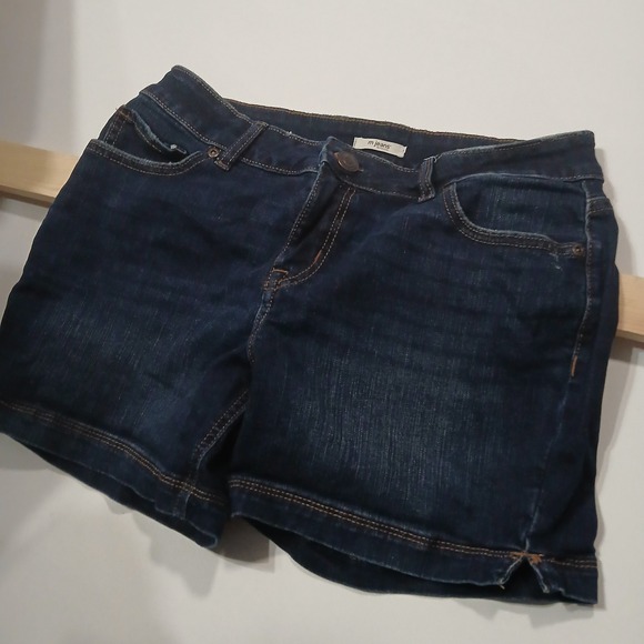 M Jeans Denim Shorts Dark Wash Casual Everyday Wear Size Unknown‎ - Picture 1 of 8